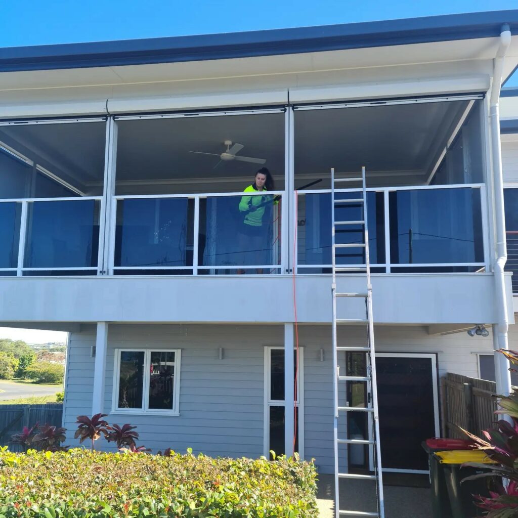 Glass Balcony Railing After Pressure Cleaning